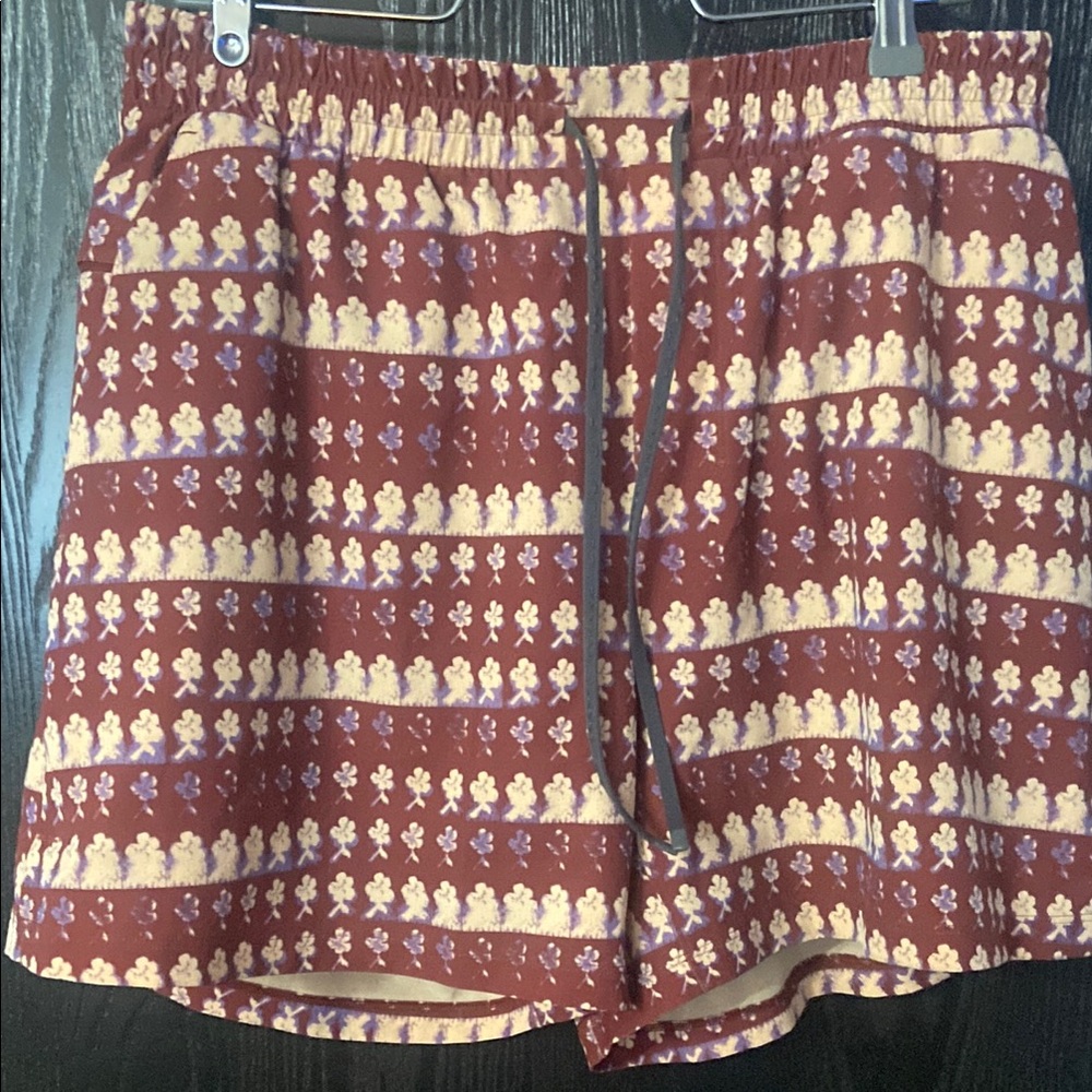 Lululemon Pool Short 7” Island Bloom Date Brown Multi IBDB Size Large